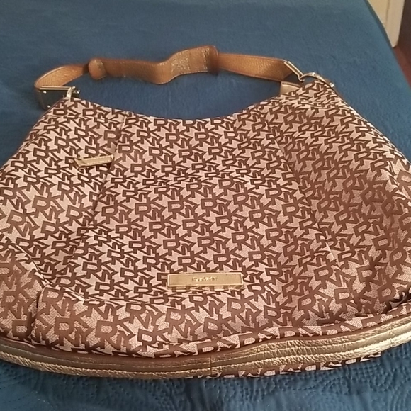 DKNY Gold signature hobo and wallet - Picture 2 of 12